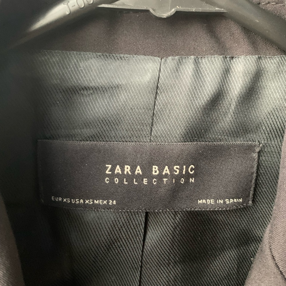 Zara Basic Black Blazer - Picture 5 of 6